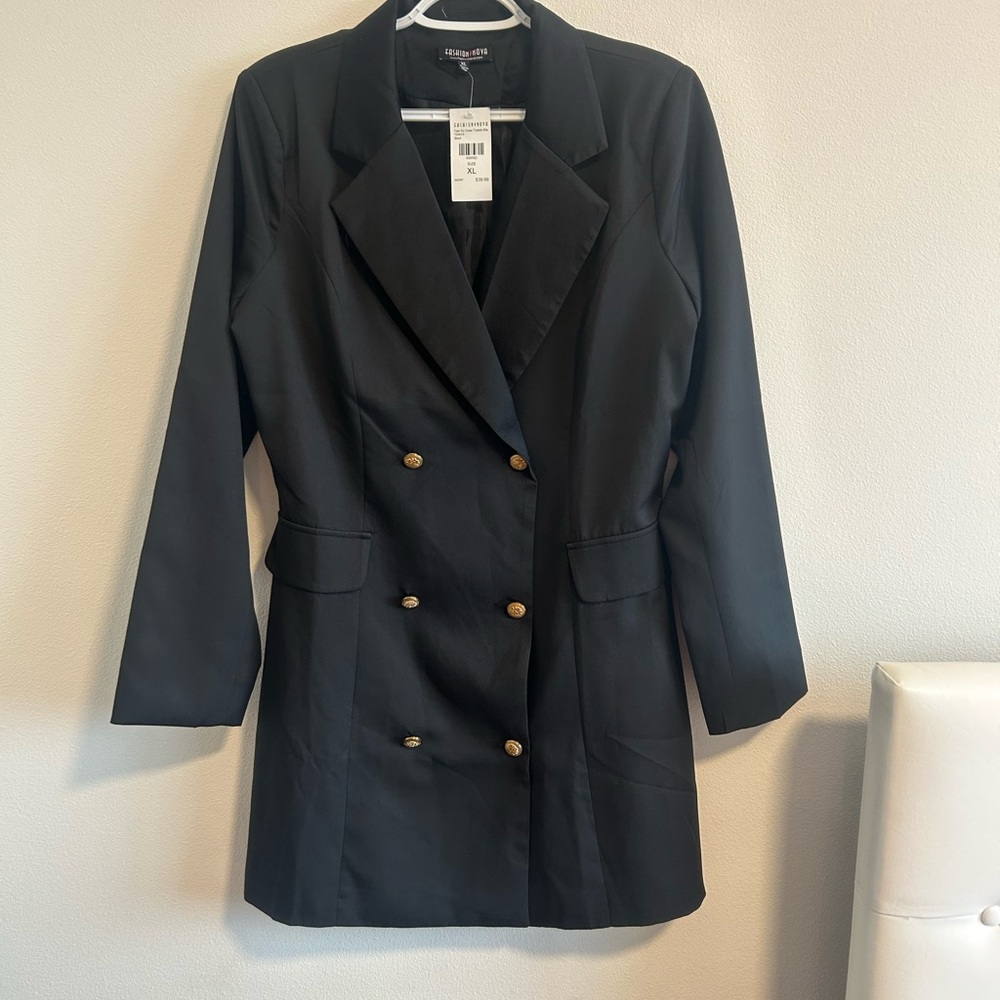 Zara Black Double-Breasted Blazer